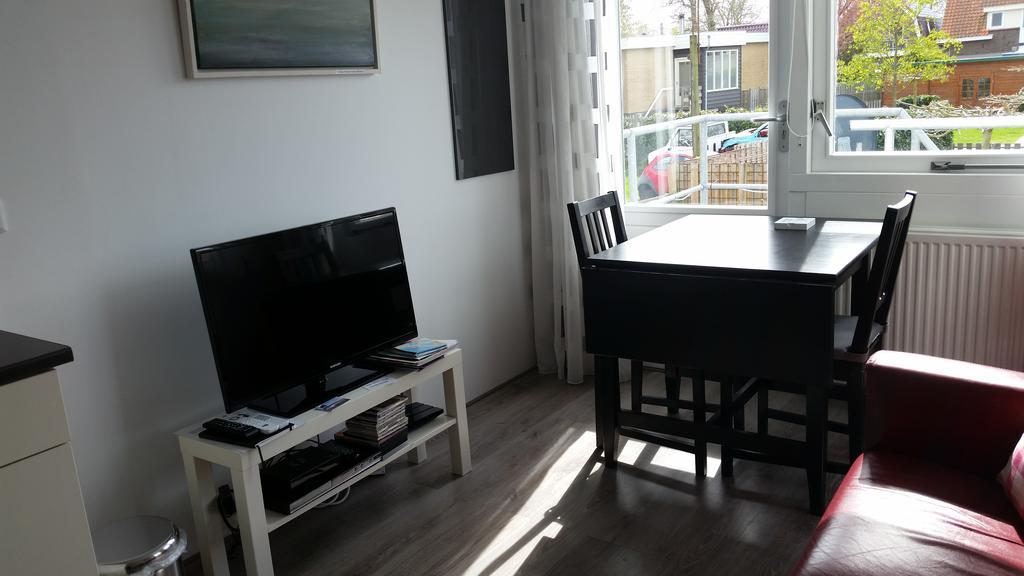 Homestay Bij Aelita Den Burg Ngoại thất bức ảnh